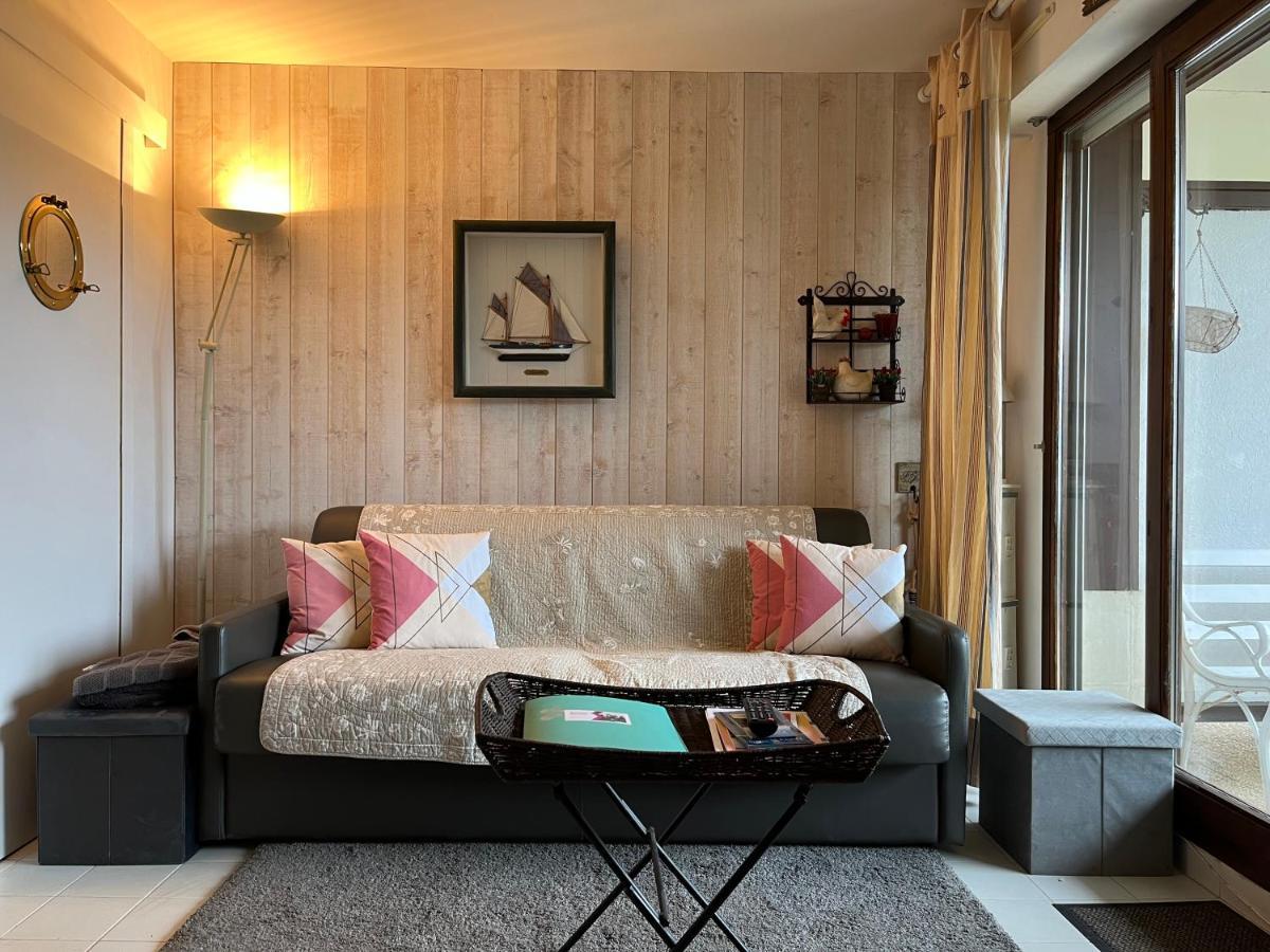 Studio En Rez De Jardin -"Le Petit Nid" A Trouville Kültér fotó
